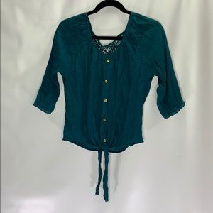 Joelle Lace back shirt size L
